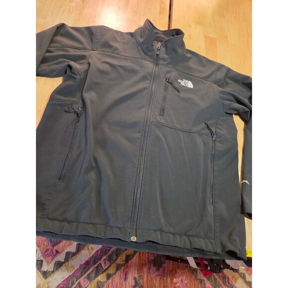 Black North Face jackets missing straps on sleeves but good condition LRG - Picture 2 of 15